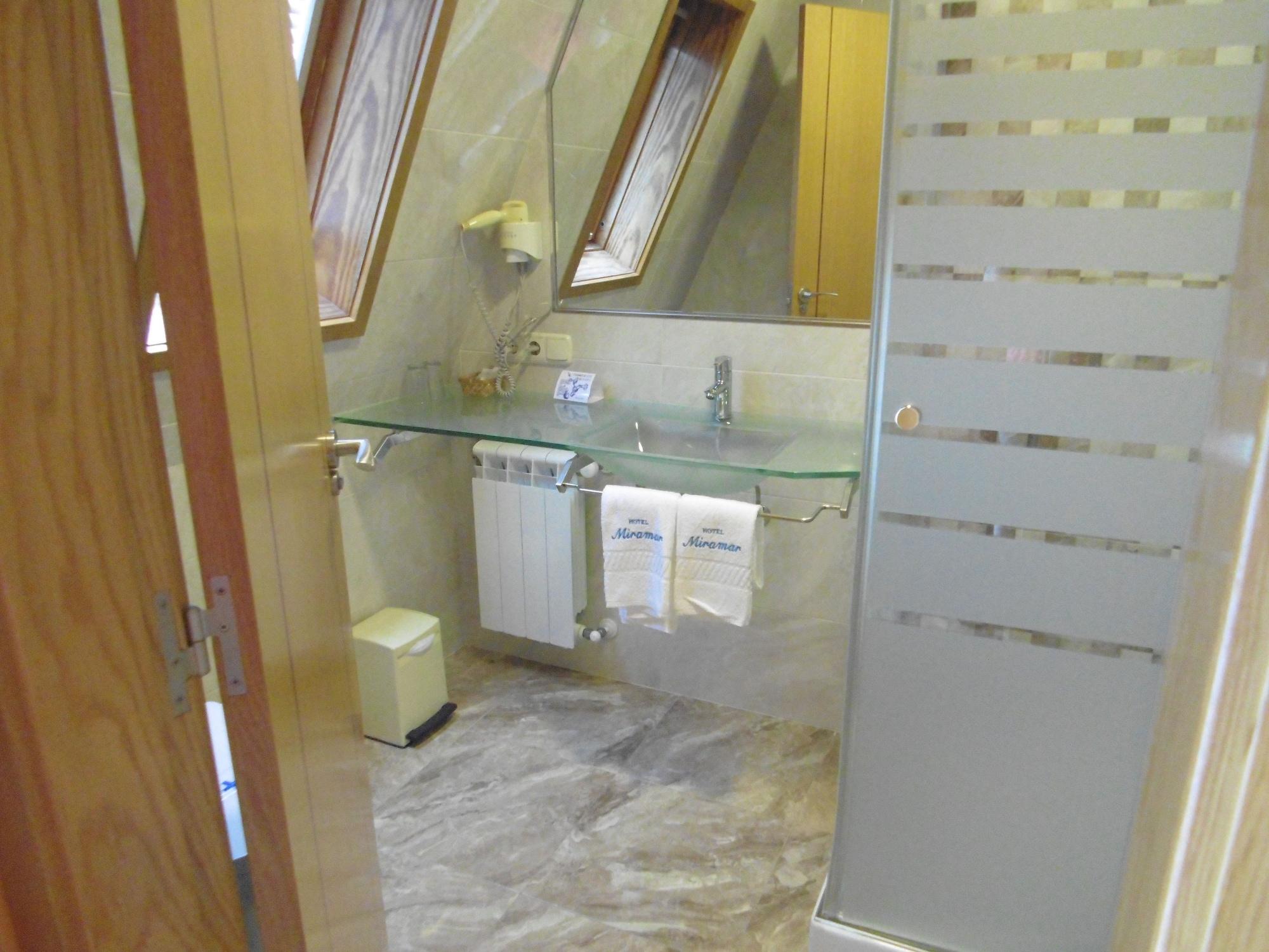 Hotel Miramar 2** Superior Playa de la Lanzada Ngoại thất bức ảnh