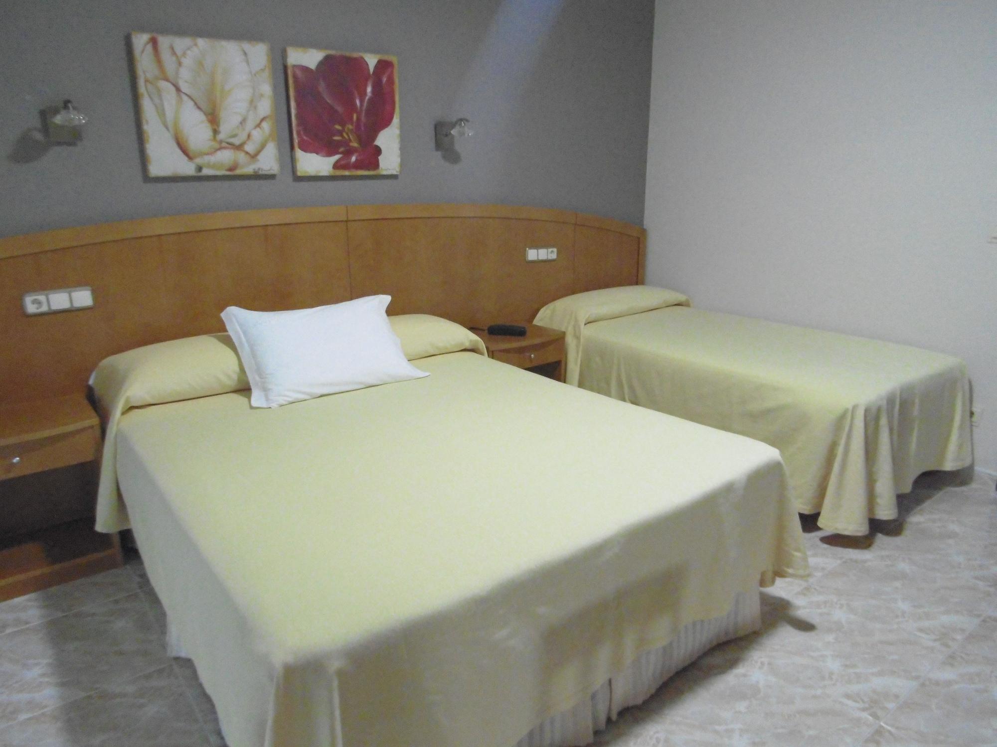 Hotel Miramar 2** Superior Playa de la Lanzada Ngoại thất bức ảnh