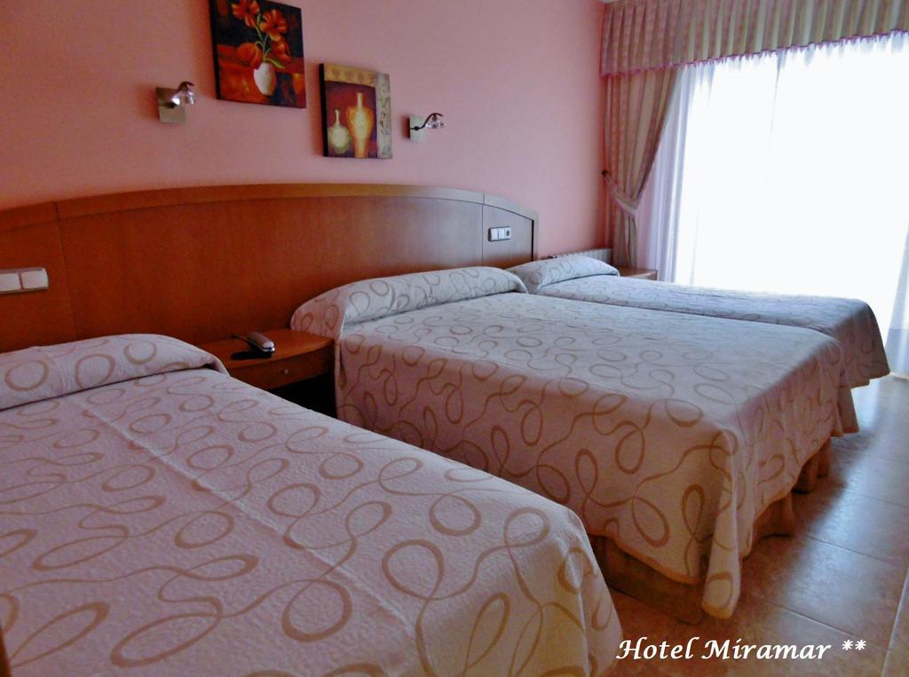 Hotel Miramar 2** Superior Playa de la Lanzada Ngoại thất bức ảnh