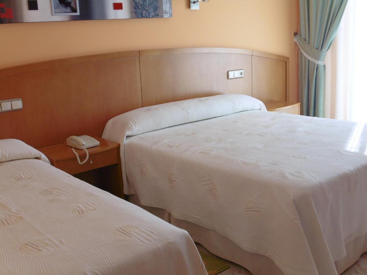 Hotel Miramar 2** Superior Playa de la Lanzada Ngoại thất bức ảnh